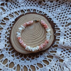 Vintage Pink and White Puka Shell Bracelet with Barrel Clasp- 8"